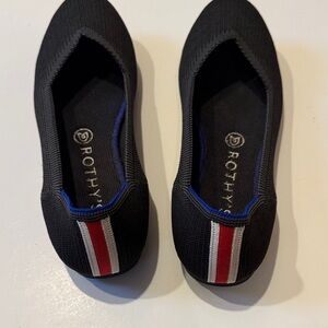 Rothy’s The Flat Size 8 Black w/ Red White Blue Stripe Heel – Minimal Wear